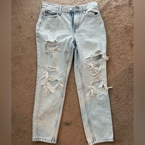 Women’s size 6 Aeropostale mom jeans